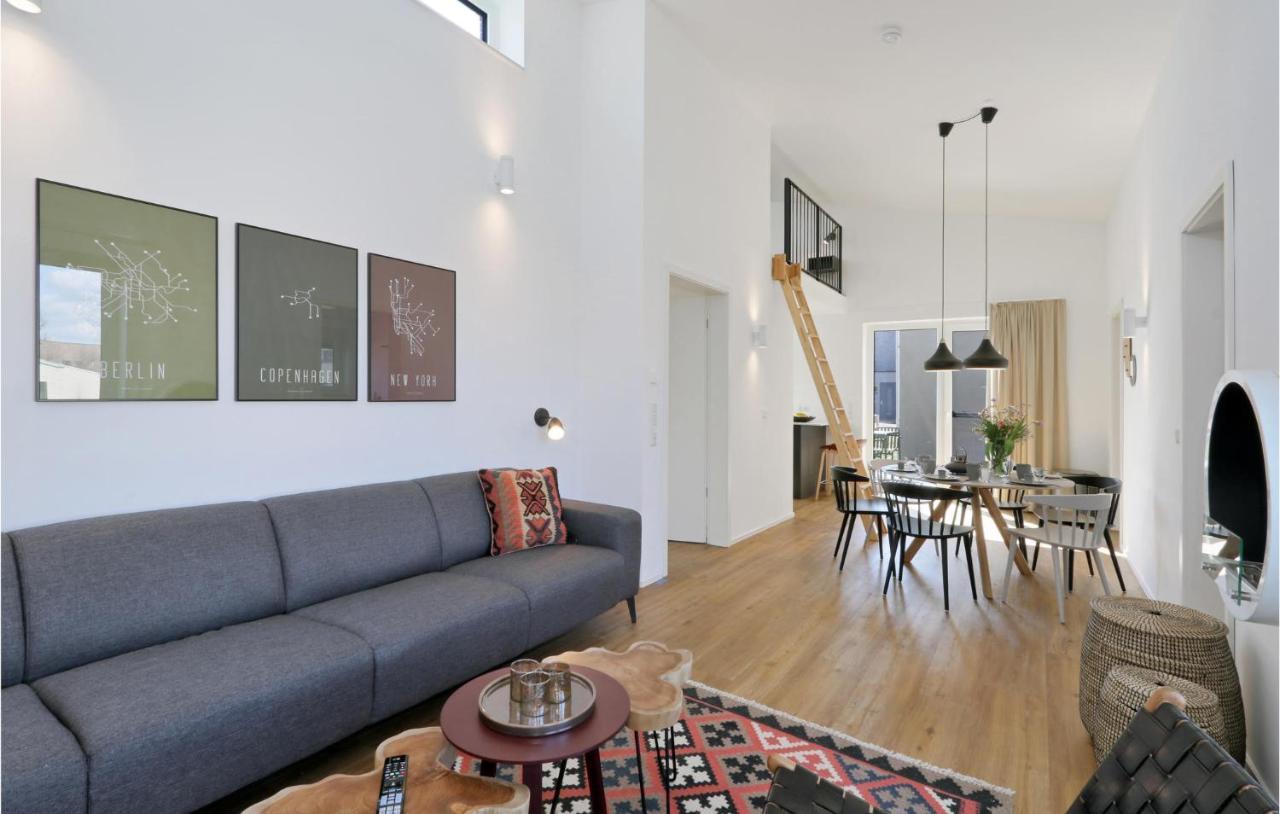 Nice Home In Lembruch-Duemmer See With Sauna Εξωτερικό φωτογραφία