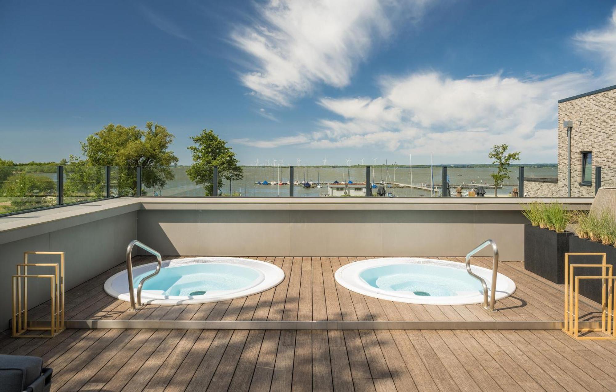Nice Home In Lembruch-Duemmer See With Sauna Εξωτερικό φωτογραφία